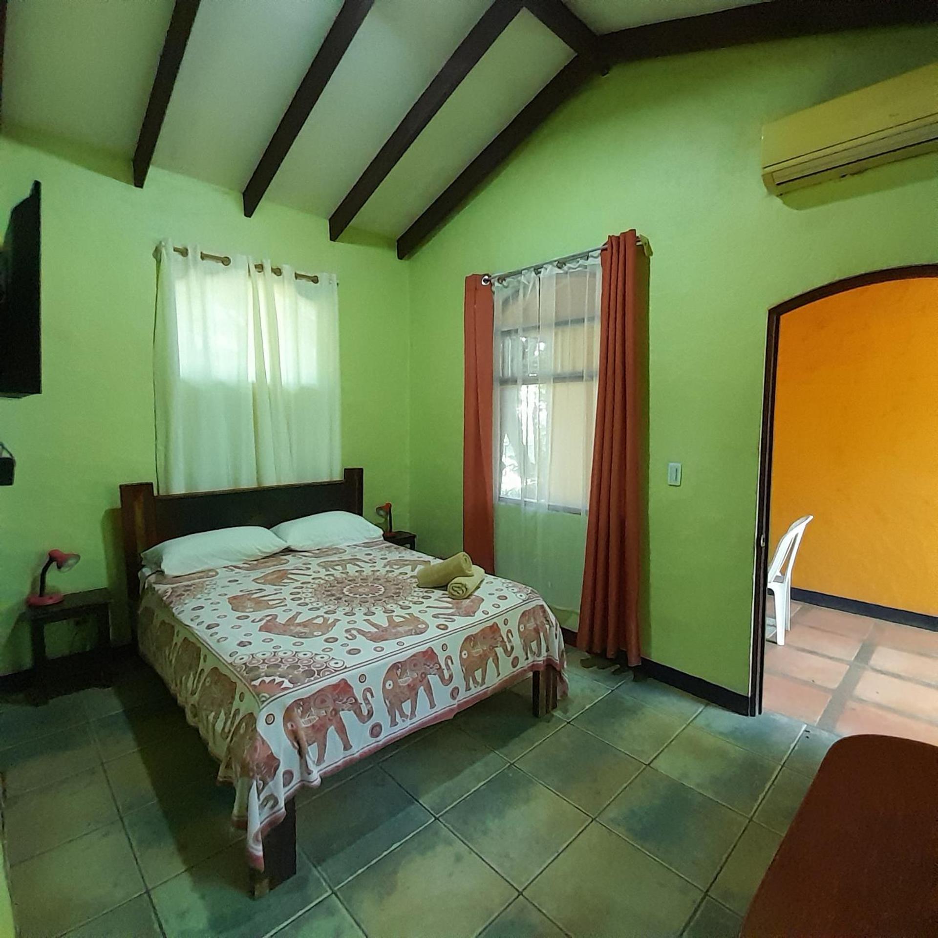 Hotel Cabinas La Playa Playa Avellana Exteriör bild